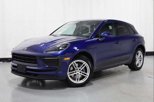 2022 Porsche Macan AWD