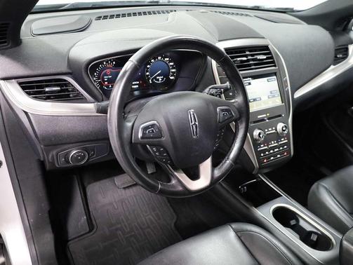 Ingot Silver Metallic 2016 Lincoln MKC Premier