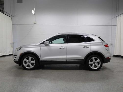 Ingot Silver Metallic 2016 Lincoln MKC Premier
