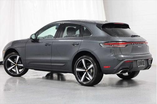 2024 Porsche Macan Base