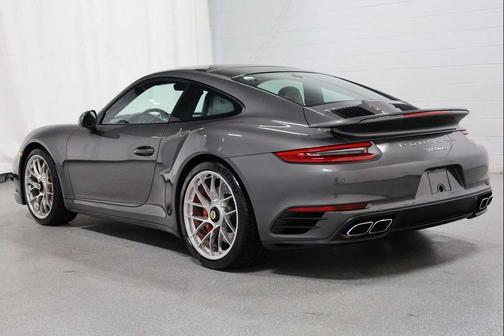 2019 Porsche 911 Turbo