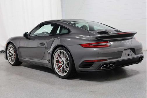 2019 Porsche 911 Turbo