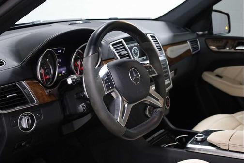 Black 2014 Mercedes-Benz M-Class 4MATIC