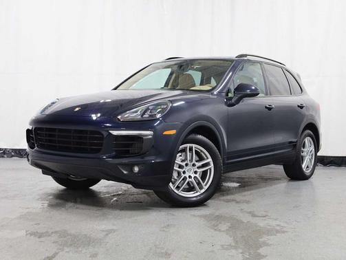 Moonlight Blue Metallic 2015 Porsche Cayenne Cayenne