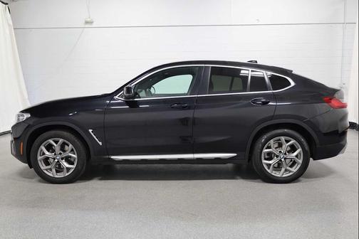 2022 BMW X4 xDrive30i