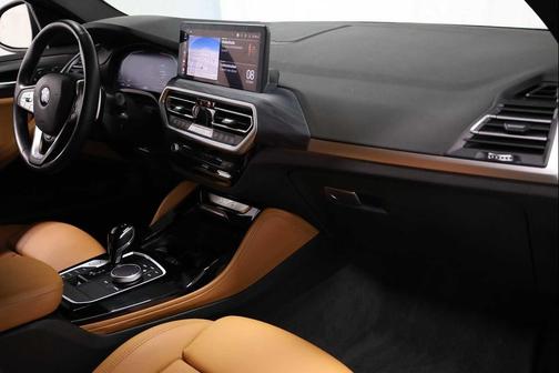 2022 BMW X4 xDrive30i