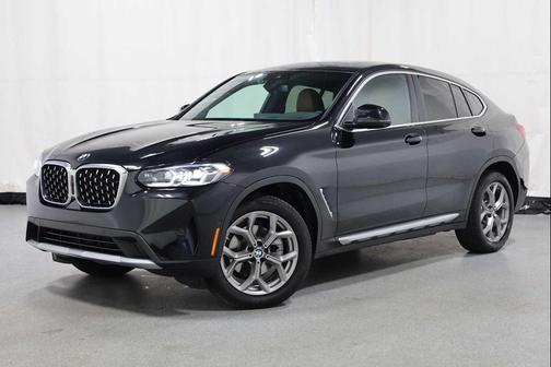 2022 BMW X4 xDrive30i