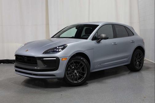 2025 Porsche Macan T