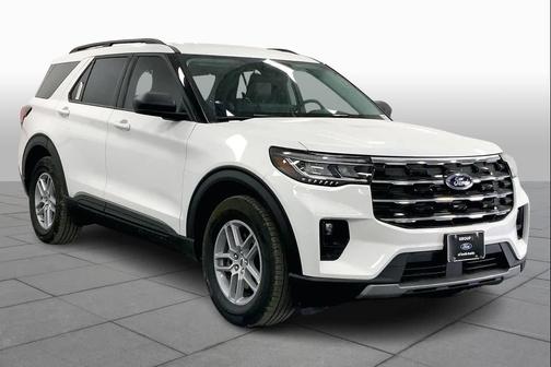 Star White Metallic Tri-Coat 2026 Ford Explorer Active w/200A Pkg