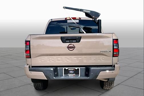 2023 Nissan Frontier PRO-X