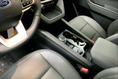 Carbonized Gray Metallic 2026 Ford Explorer Active