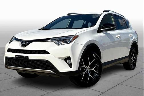 2018 Toyota RAV4 SE