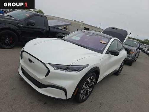 2022 Ford Mustang Mach-E Premium