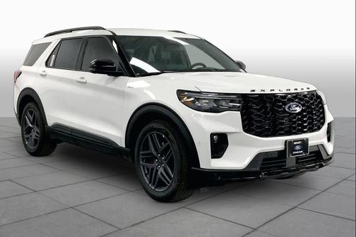 Star White Metallic Tri-Coat 2026 Ford Explorer ST-Line