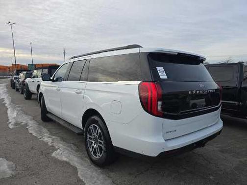 2025 Ford Expedition Max Active 4x2