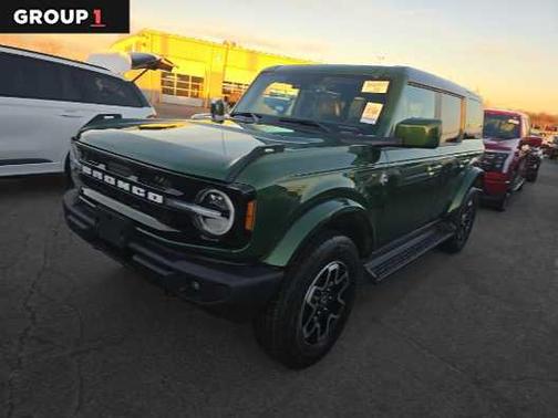 2025 Ford Bronco Outer Banks