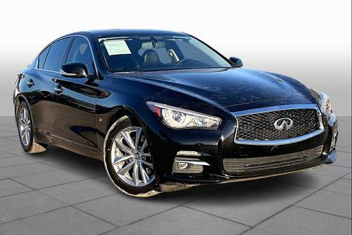 2015 INFINITI Q50 Base