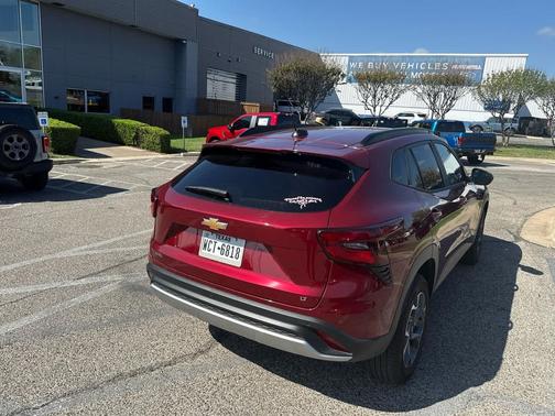 2024 Chevrolet Trax LT