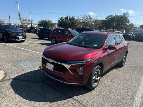 2024 Chevrolet Trax LT