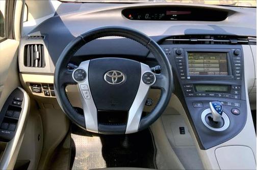 2011 Toyota Prius IV