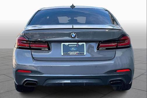 2021 BMW 540 540i