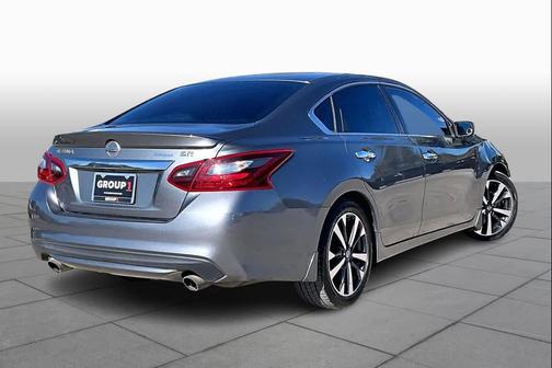 2017 Nissan Altima 2.5 SR