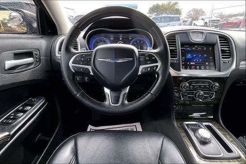 2015 Chrysler 300C Base