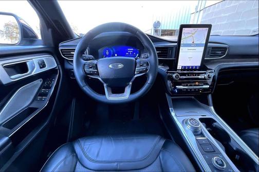 2022 Ford Explorer Platinum