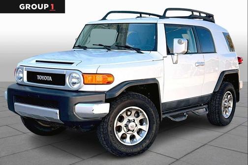 2013 Toyota FJ Cruiser Base