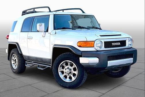 2013 Toyota FJ Cruiser Base