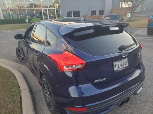 2016 Ford Focus ST ST