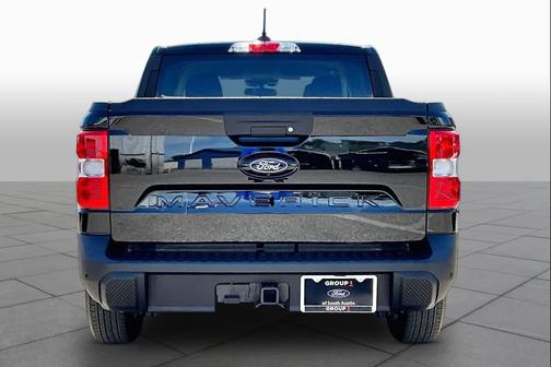 Shadow Black 2025 Ford Maverick XLT