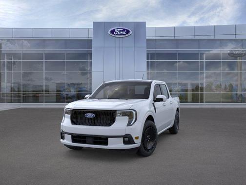 Space White Metallic 2026 Ford Maverick Lobo Standard
