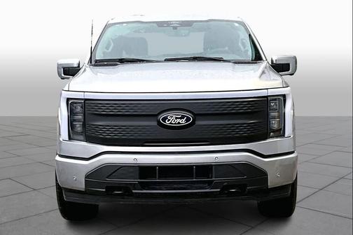 2024 Ford F-150 Lightning Flash