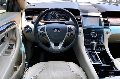 2018 Ford Taurus Limited