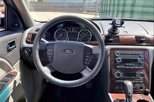 2008 Ford Taurus SEL