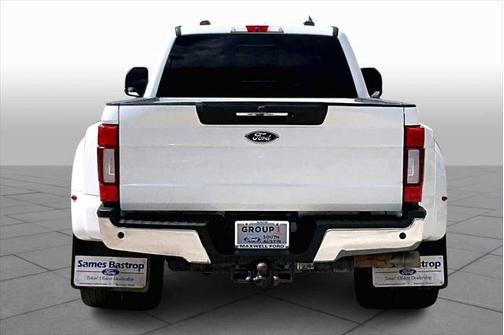 2022 Ford F-350 Lariat