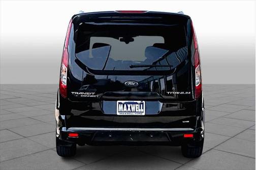 2018 Ford Transit Connect Titanium w/Rear Liftgate