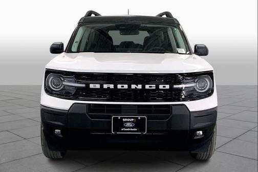 Oxford White 2025 Ford Bronco Sport Outer Banks