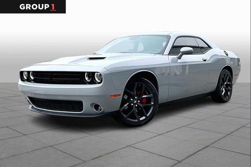 2022 Dodge Challenger SXT