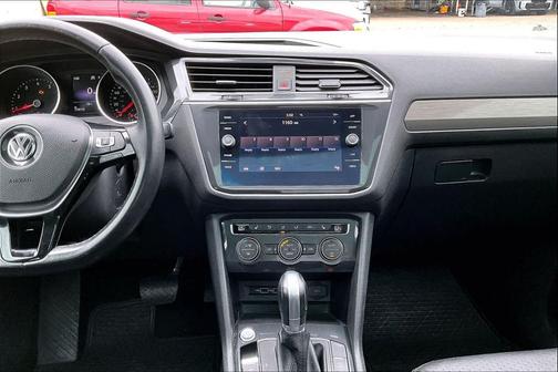 2018 Volkswagen Tiguan 2.0T SE