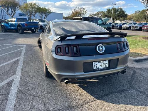 2014 Ford Mustang V6