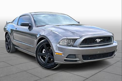 2014 Ford Mustang V6