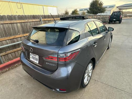 2013 Lexus CT 200h Hybrid