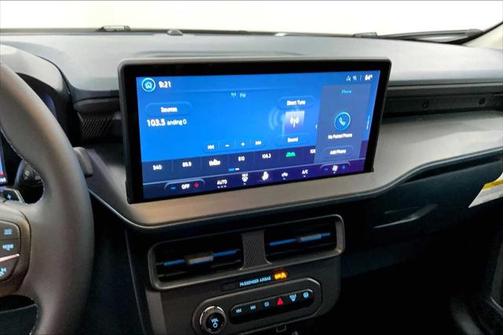 2025 Ford Maverick Lobo Standard