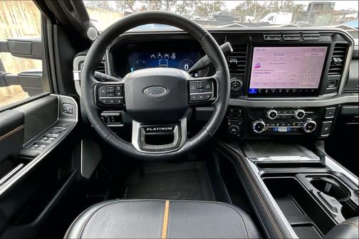 2024 Ford F-350 Platinum