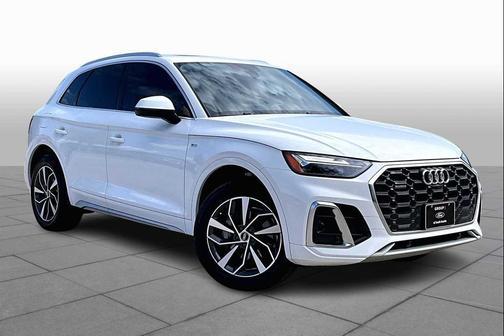 2022 Audi Q5 45 S line Premium Plus