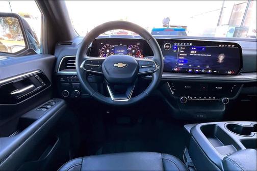 2025 Chevrolet Tahoe LS