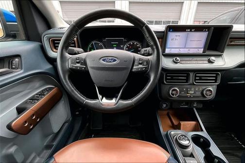 2022 Ford Maverick Lariat