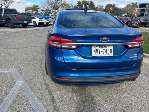 2017 Ford Fusion Hybrid SE